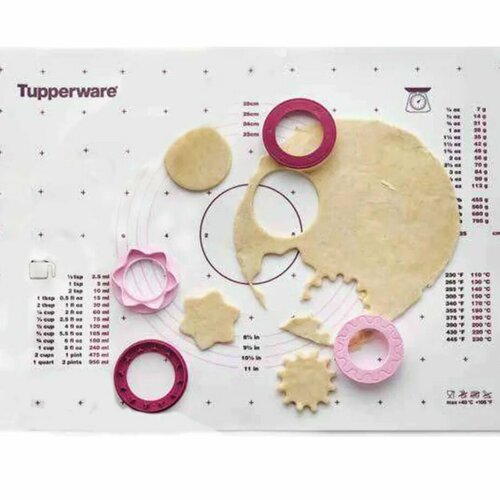 Подложка для раскатки теста Бордовая Tupperware 2400₽