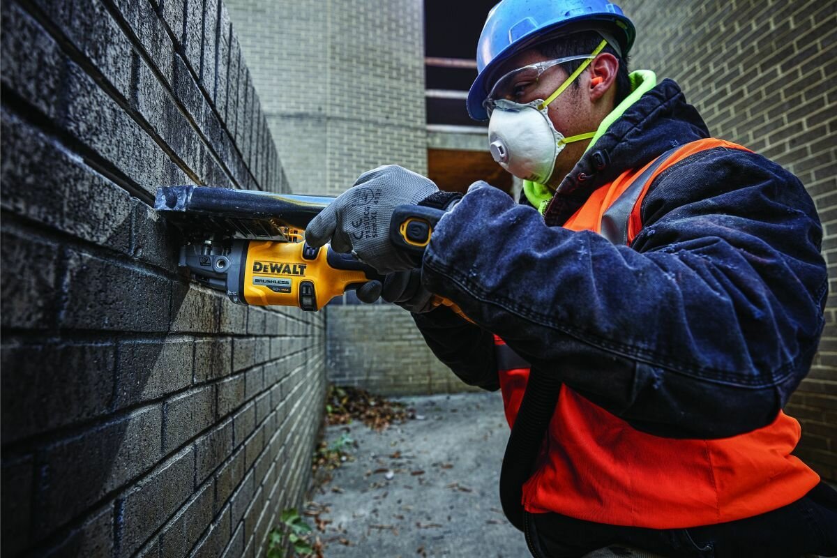 Машина шлифовальная угловая аккумуляторная DeWalt DCG418N - фото №5