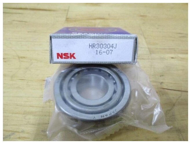 Подшипник () Nsk арт. HR30304J