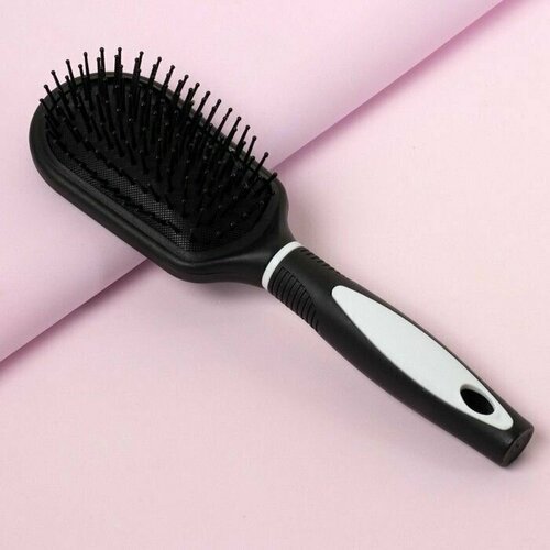 Расческа гребень для волос для стрижек и укладки парикмахерская универсальная для мокрых и сухих волос массажная 67 х 24 см цвет чёрныйбелый 531₽