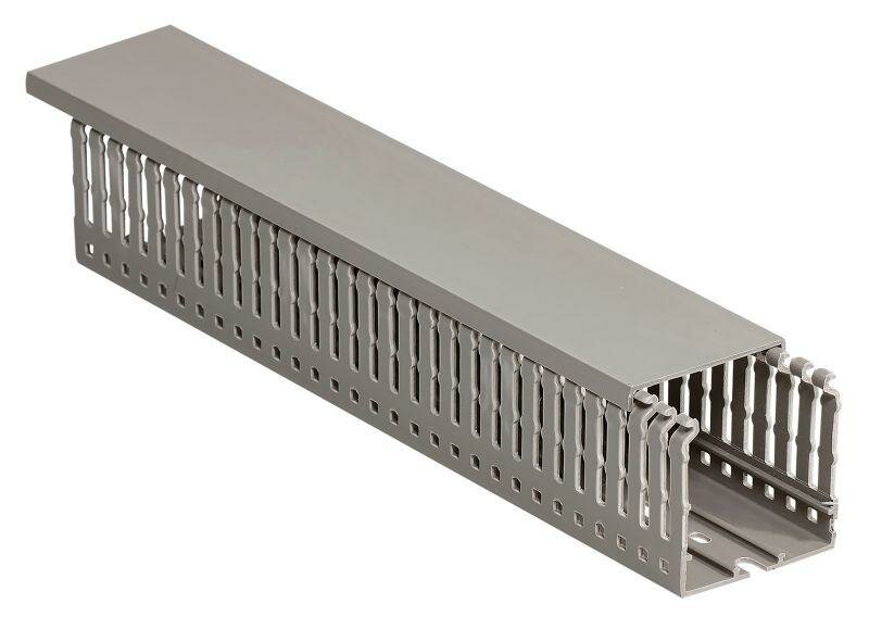 фото Кабель-канал перфорированный 60х60 L2000 импакт серия М (7х11) IEK CKM50-060-060-1-K03