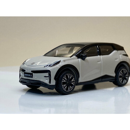 Модель автомобиля Zeekr Х, 1:64, белый