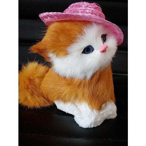 Мягкая игрушка *Котенок в шляпе* выс.13см.(натур. мех)