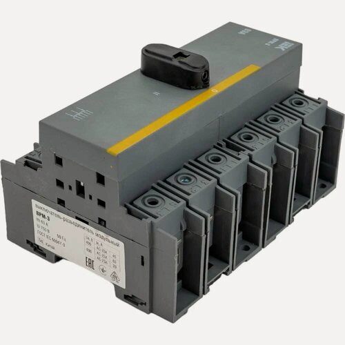 Изображение товара Выключатель-разъединитель модульный ИЭК ВРМ-3 3P 63А реверсивный трехфазный MVR30-3-063