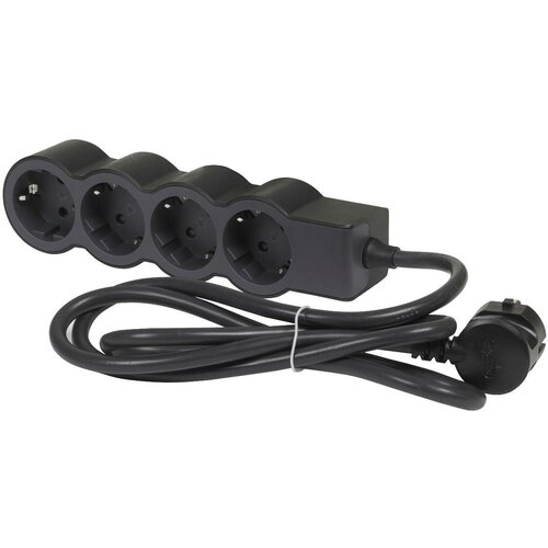 Удлинитель серии Стандарт 4 x 2К+З с кабелем 3 м, цвет: черный legrand стандарт черный удлинитель 3 2к з с кабелем длиной 5 м