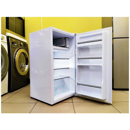 Холодильник BBK RF-090 2755000₽