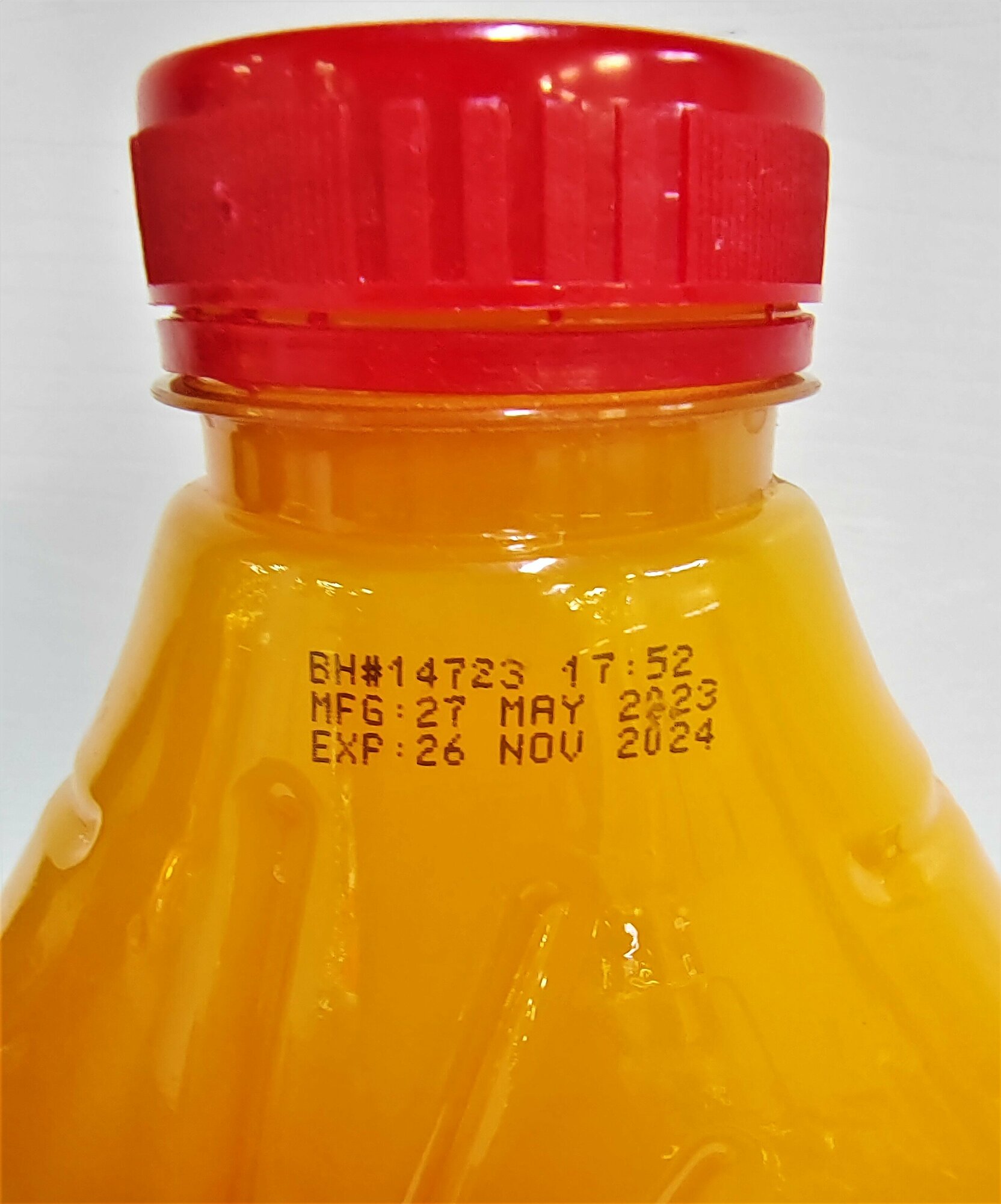Манговый сок 2 литра, производства Пакистан. - фотография № 3