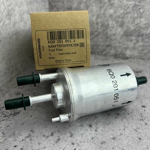 Фильтр топливный для VOLKSWAGEN POLOGOLFCADDYFABIA 6Q0201051J 930₽