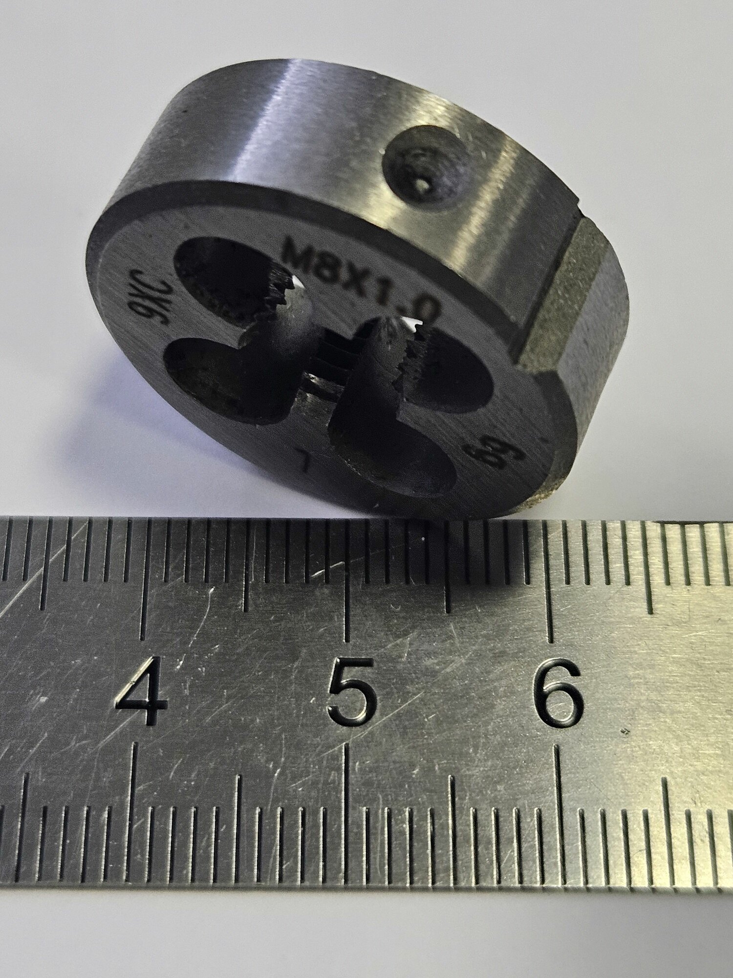 Плашка левая М8х1 — фото 1