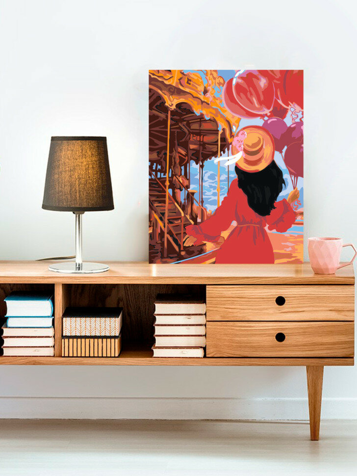 Картина по номерам "Девушка в парке развлечений" — фото 1