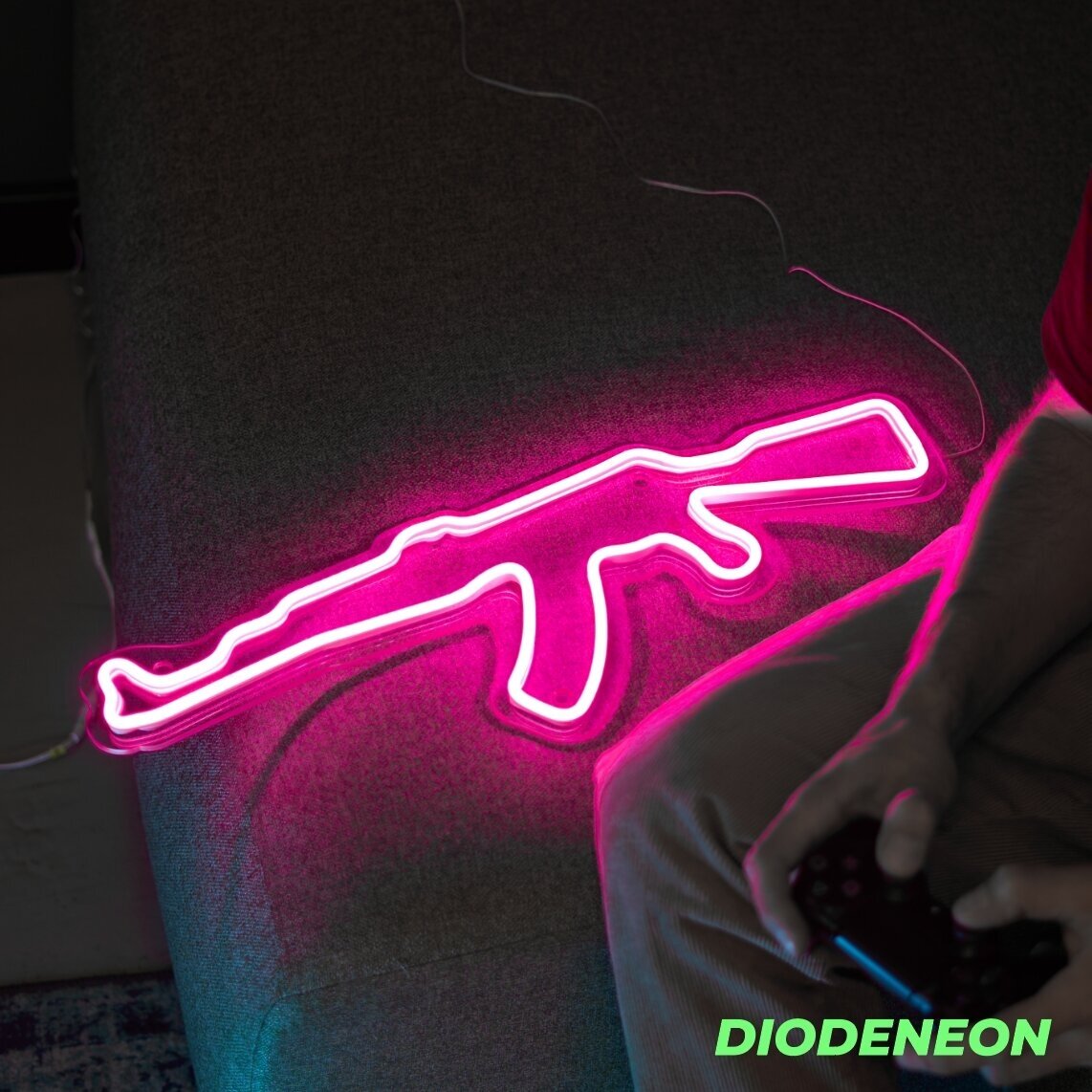 DIODENEON / Неоновый светильник мини АК-47 Розовый 48х17 см, неоновая вывеска, гибкий неон, ночник