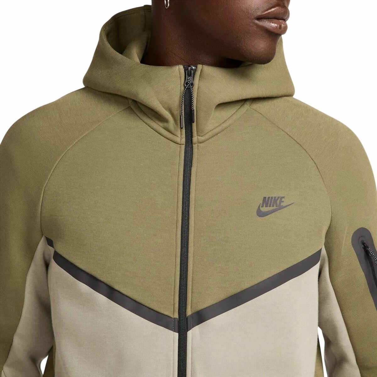 Толстовка спортивная NIKE Tech Full-Zip Windrunner Hoodie, размер S INT, , зеленый/черный — фото 1