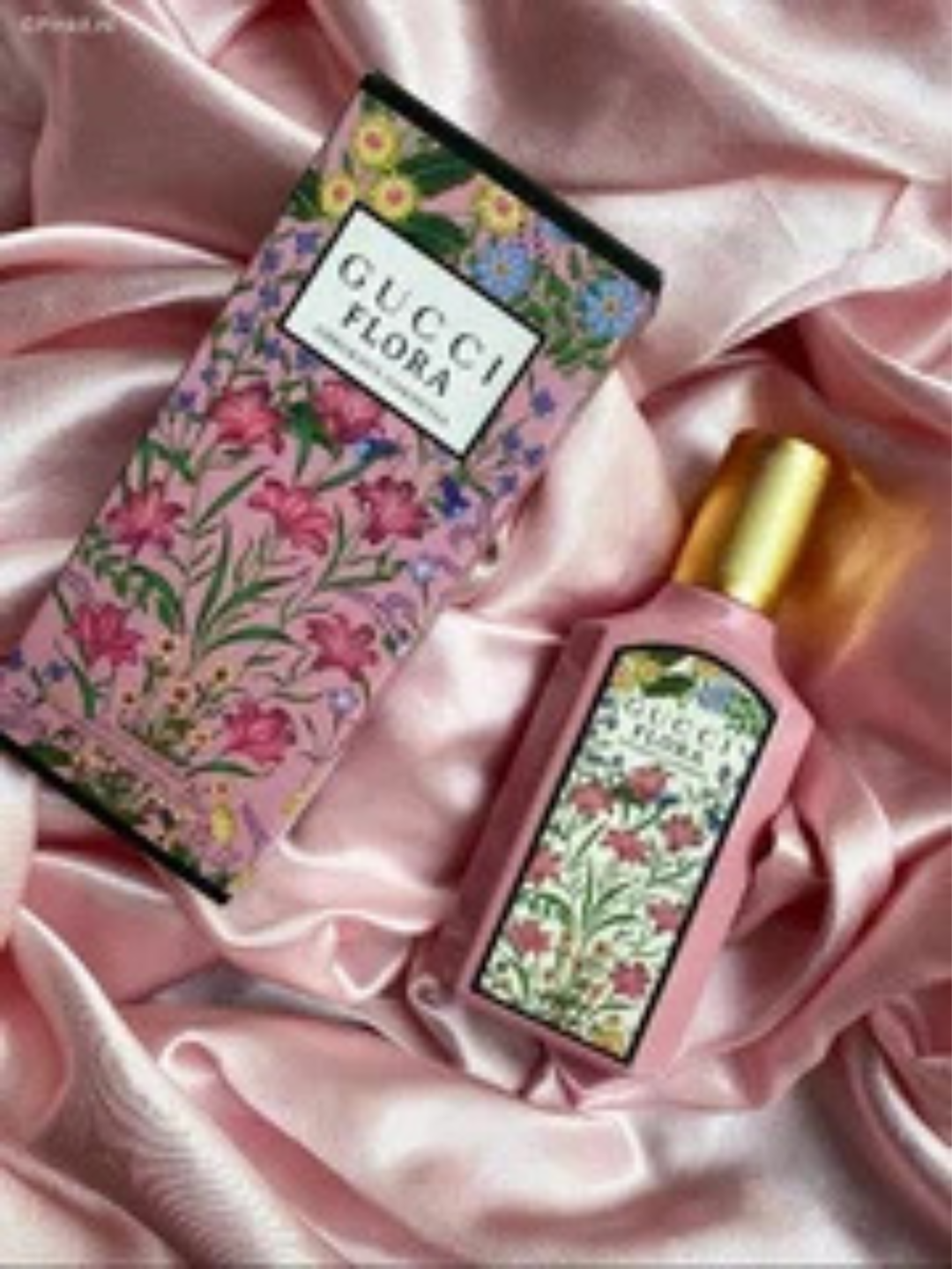 Духи для женщин Gucci Flora Gorgeus Gardenia, для девочек Чудесный цветочный аромат, созданный для свободолюбивых женщин — фото 1
