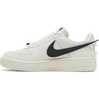 Кроссовки NIKE, демисезонные, размер 23.5cm | 37-37.5 RU, белый