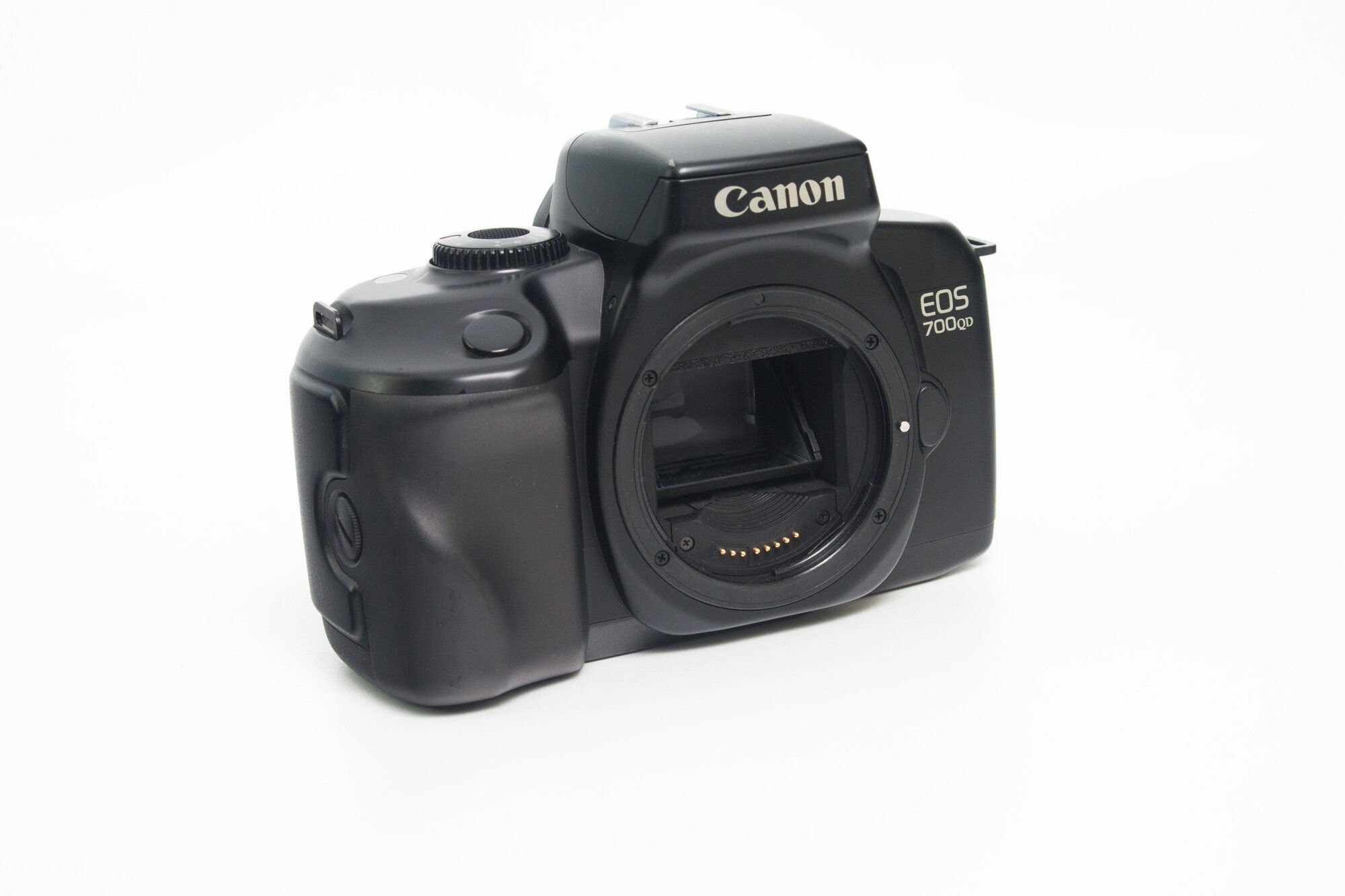 Canon EOS 700 QD