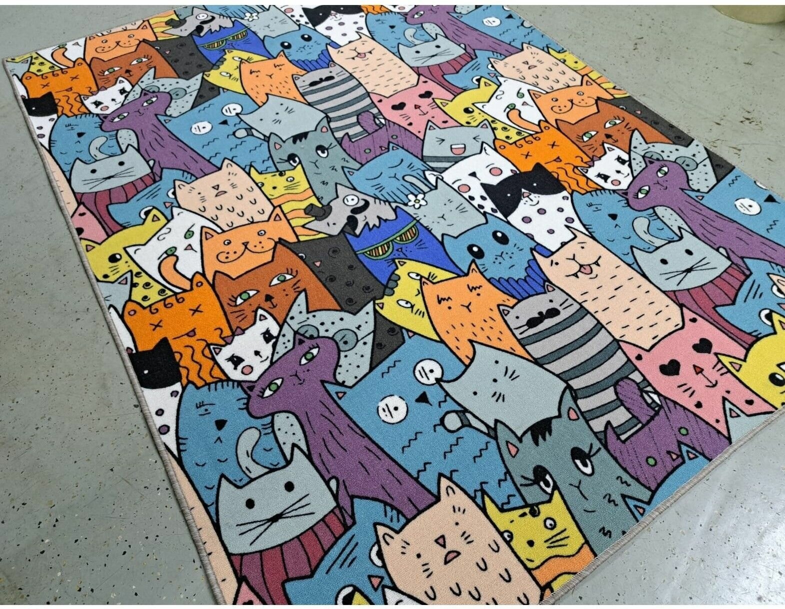 Ковер Cats (Коты) прямоугольный для дома, полиамид на войлоковой основе, 0,8 x 2,0 м, гладковорсовый. - фотография № 4
