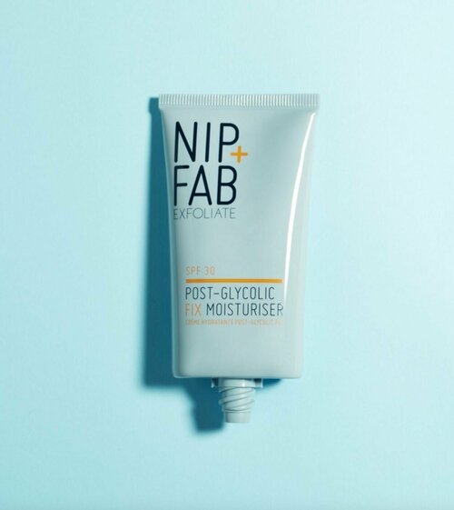 NIP&FAB Крем для лица увлажняющий SPF 30 EXFOLIATE SPF 30 POST-GLYCOLIC FIX MOISTURIZER 40ml