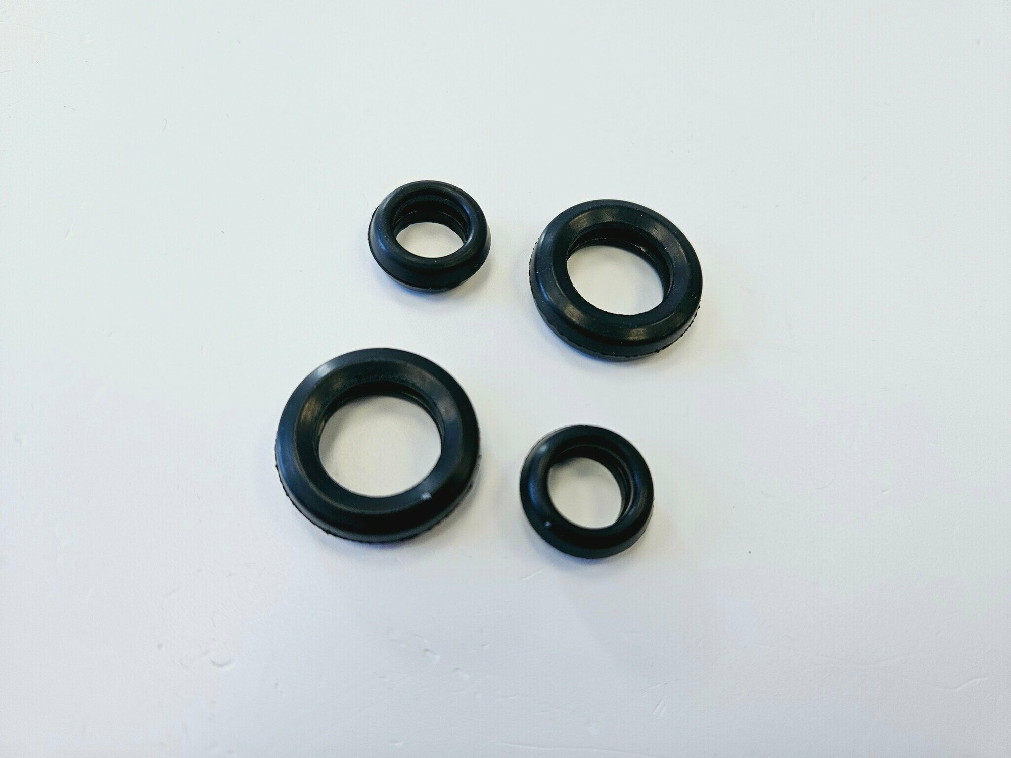 фото Комплект прокладок вторичного теплообменника BUDERUS Logamax U072 (арт. 87167710030, 87167713250)