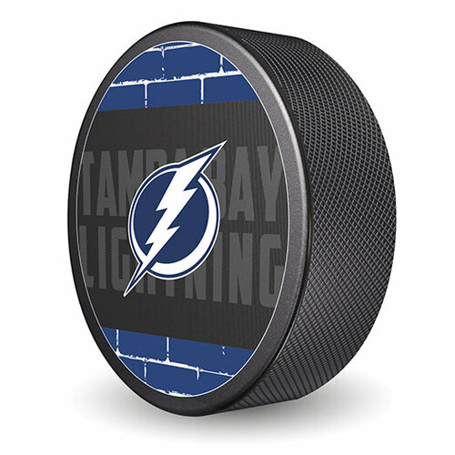 фото Шайба rubena nhl 2023 tampa bay lightnings