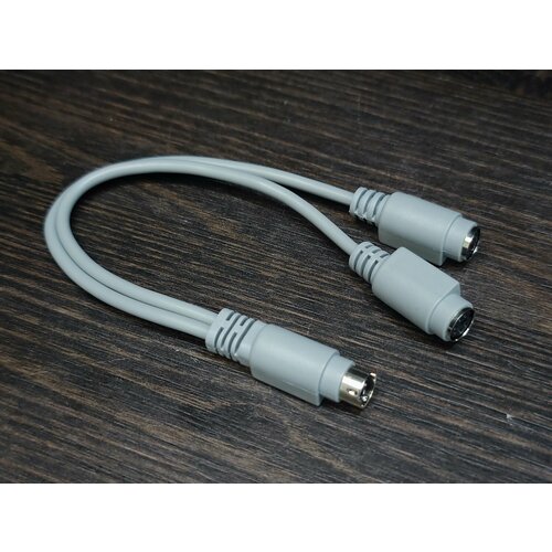 Кабель-разветвитель Fujitsu Y-Cable для клавиатур и мышек PS2 Fujitsu S26391-F192-L560 19933P 467₽