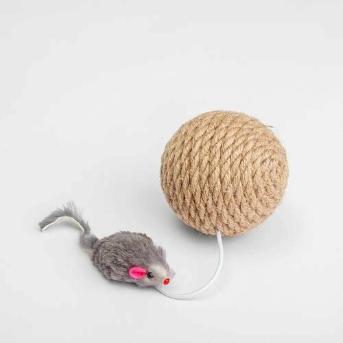 Игрушка-когтеточка для кошек Шар с мышкой джут 8 см 500₽