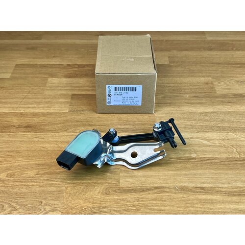 Датчик регулировки дорожного просвета 7L0616213C, для VAG, левый