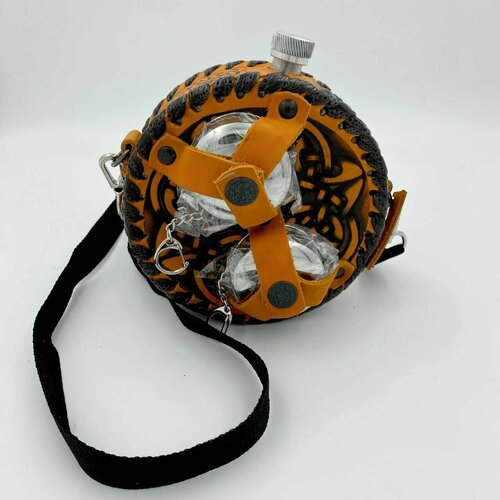 Фляга походная в кожаном чехле 0.5л. вэлс 504 круглая рыжая