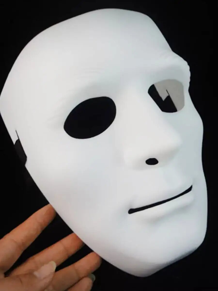 Карнавальная маска Riota Кабуки, белое лицо, пластик, на резинке, 1 шт. — фото 1