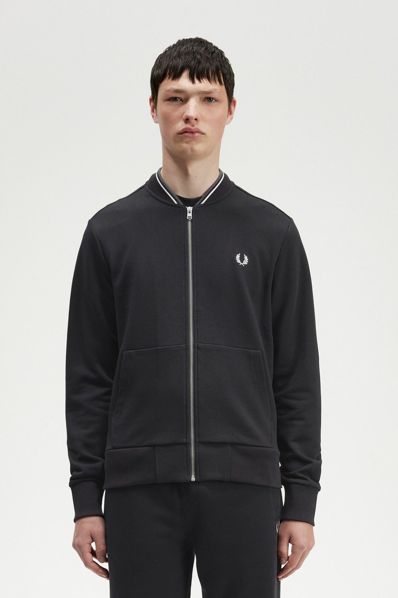 Свитшот FRED PERRY