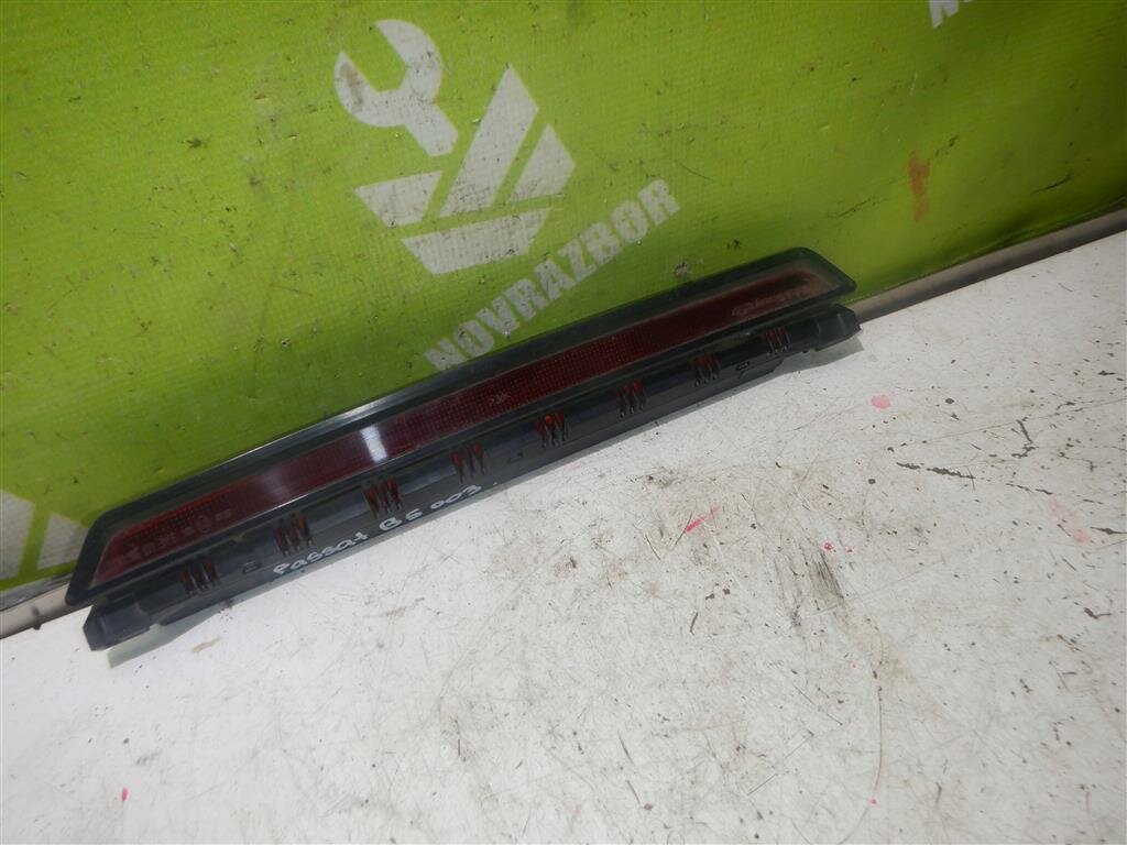 Фонарь задний (стоп сигнал) VW Passat B5 96-00