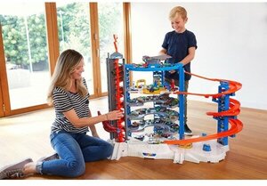 Hot Wheels Super Ultimate Garage 6