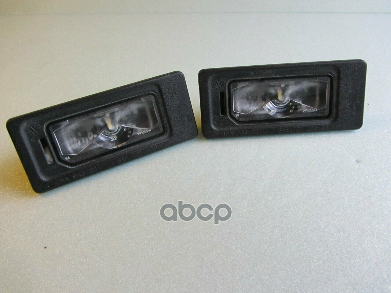 Фонарь Подсветки Номера Led Audi A1 (2010>) VAG арт. 5NA943021