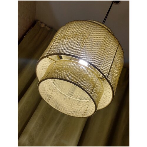 Абажур плетеный.