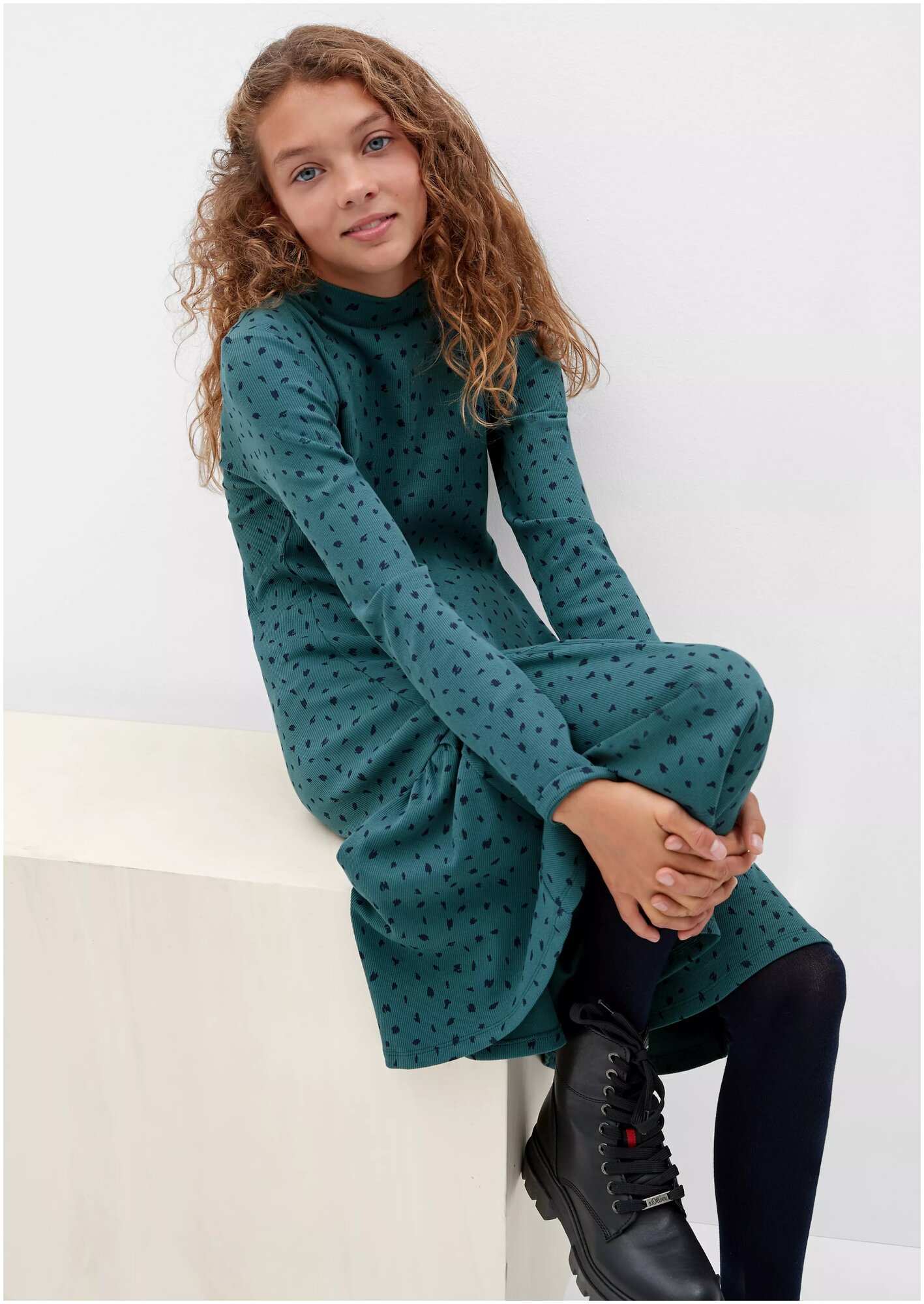 Платье s.Oliver, размер 146, зеленый — фото 1