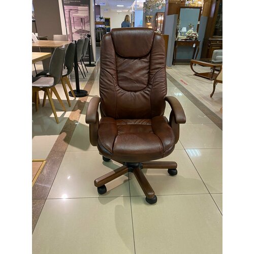 Кресло руководителя Болеро натуральная кожа 2002, дерево массив бука, мпд