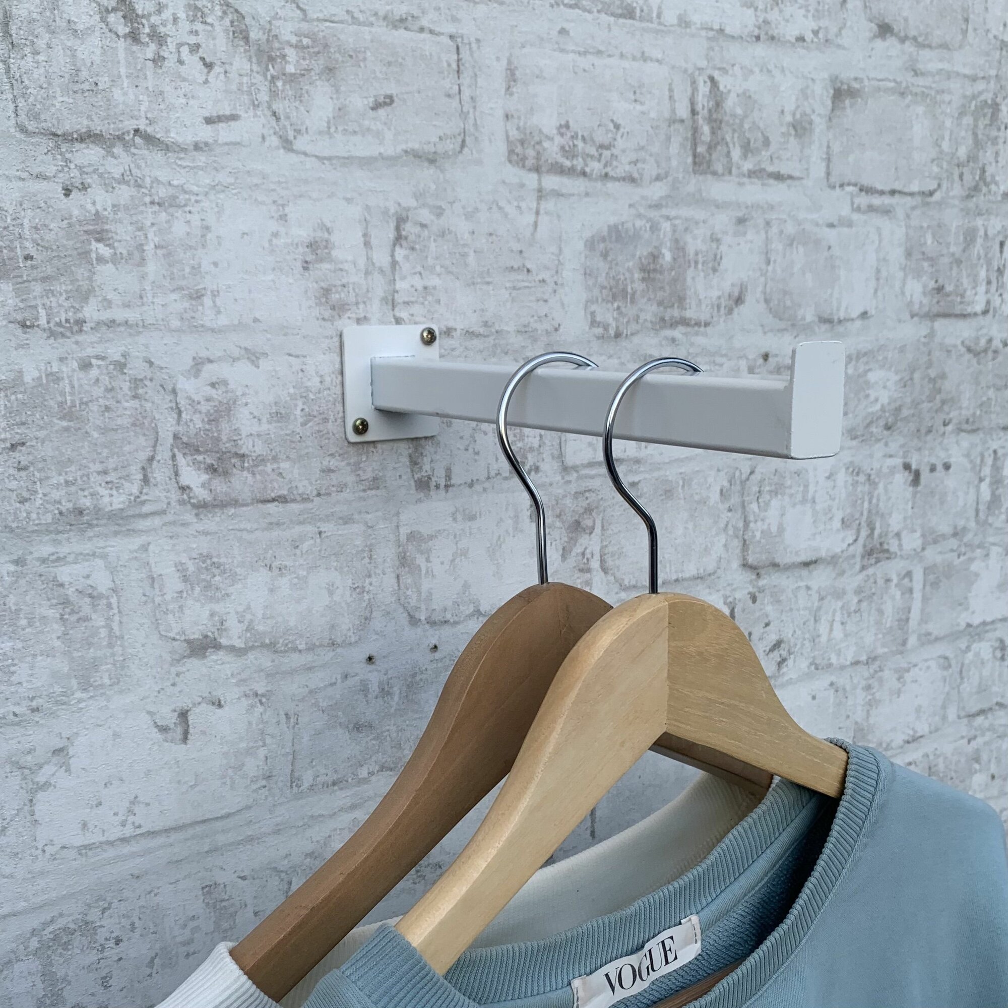 фото Вешалка для одежды настенная Loft, 22 см