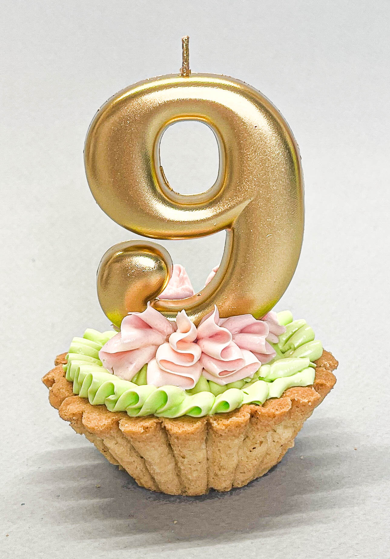 Декоративная свеча Riota "Цифра 9", для торта, форма цифра, высота 8 см — фото 1