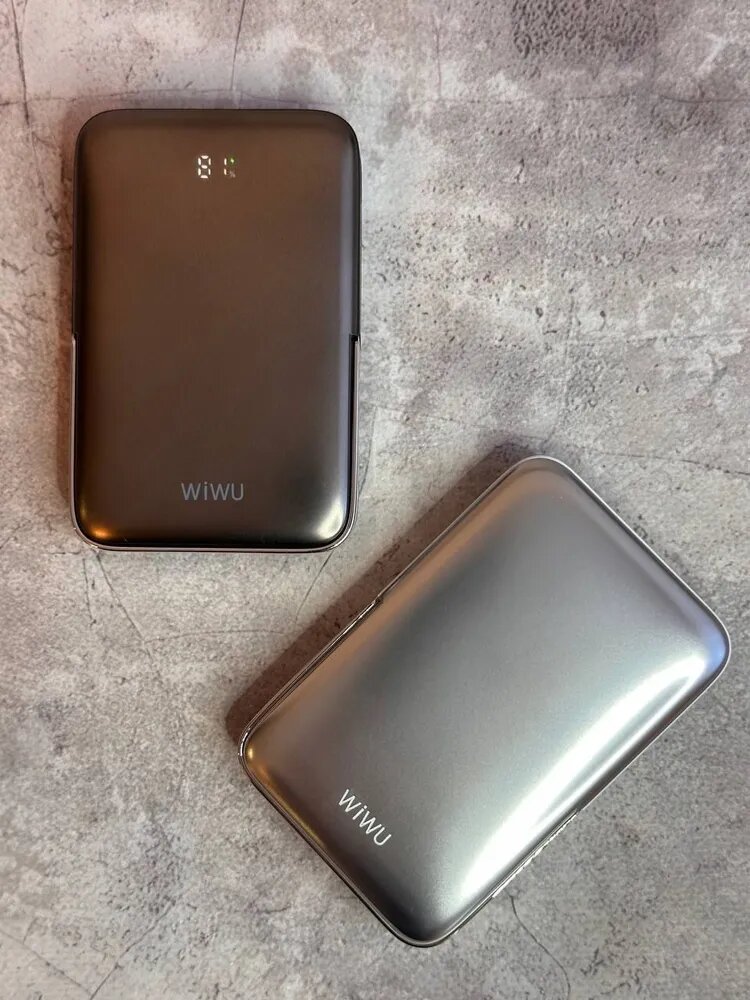 Wiwu Внешний аккумулятор Elite Series Power Bank 10000mAh Wi-P018, 10000 мАч, черный