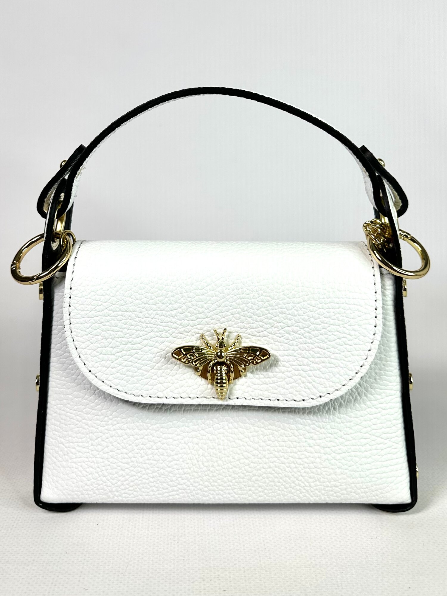 фото Женская белая сумочка с застежкой пчелкой натуральная кожа vera pelle M&Marie