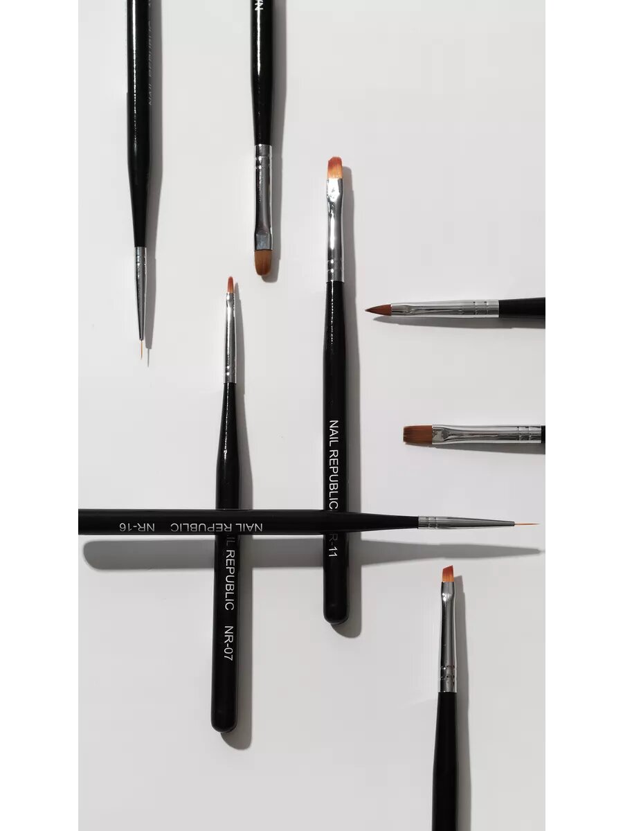 Кисть Nail Republic №11, для геля, с прямым ворсом, синтетика 6 мм — фото 1