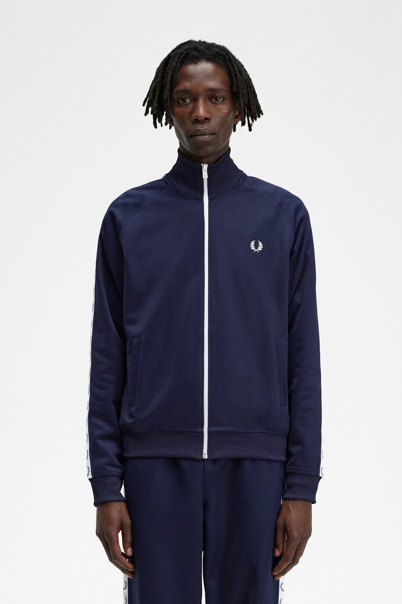 Олимпийка FRED PERRY