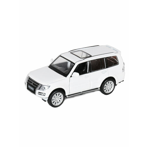 Машина металлическая MSZ 68663 Mitsubishi Pajero свет и звук белый 1:32