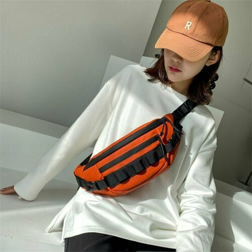 Сумка поясная CHROME оранжевый 949₽