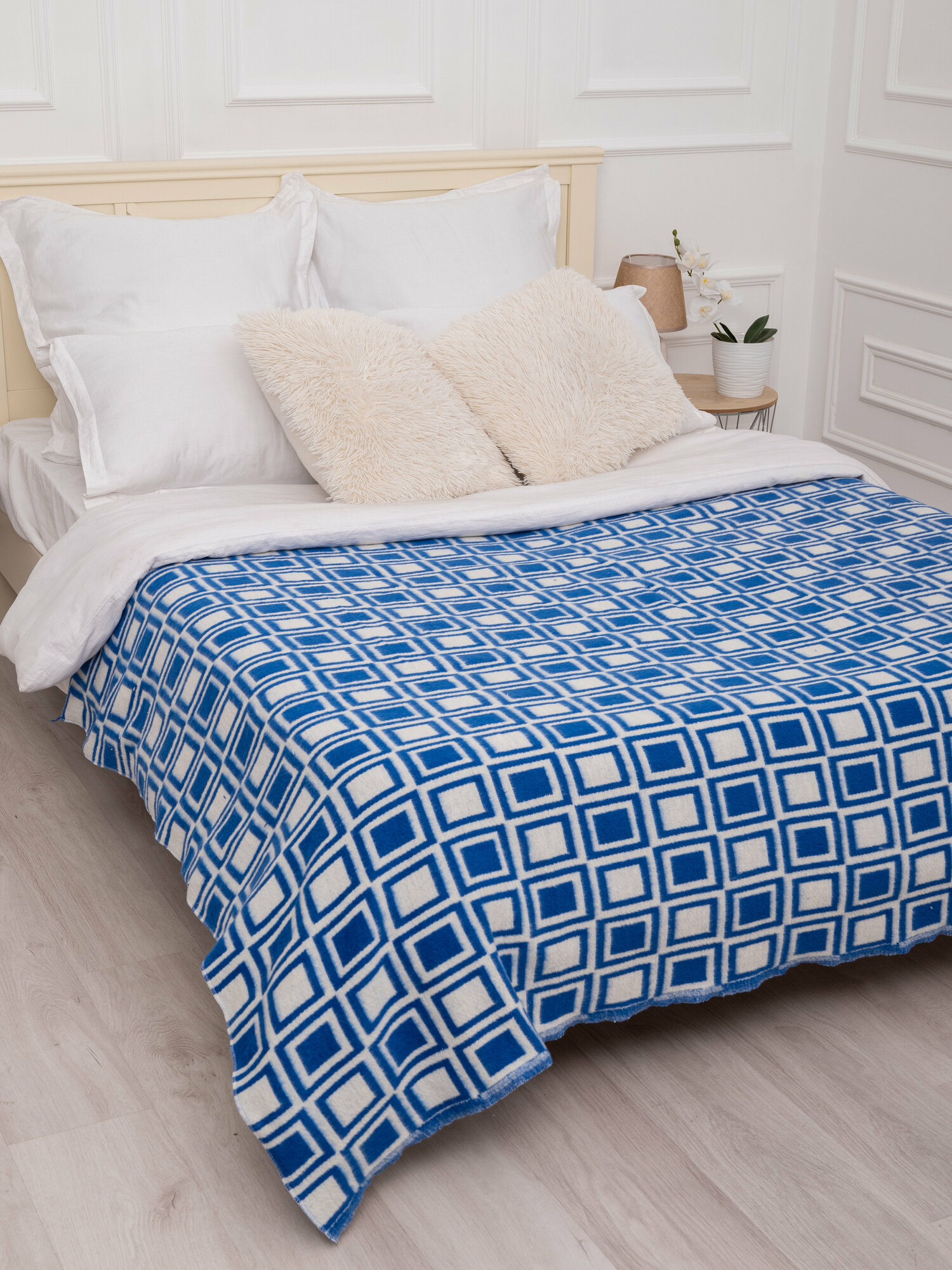 Одеяло байковое 1,5 спальное (140*200см), синее, клетка - фотография № 5