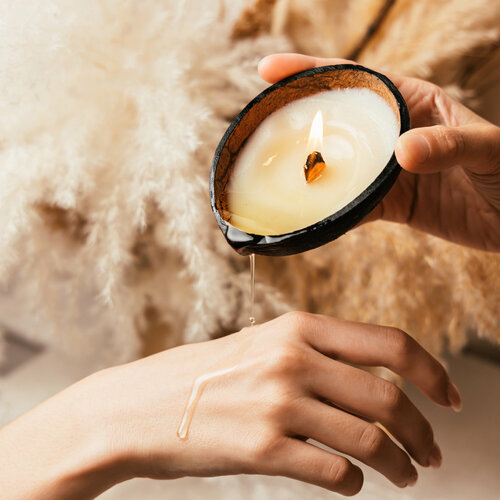 Массажная свеча на кокосовом воске