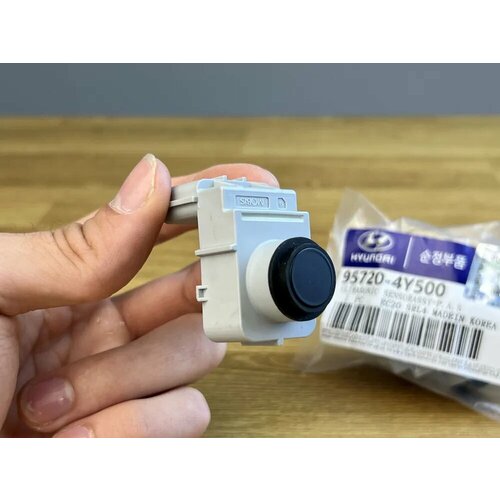 Парктроник Hyundai-KIA 957204Y500 1шт 3799₽