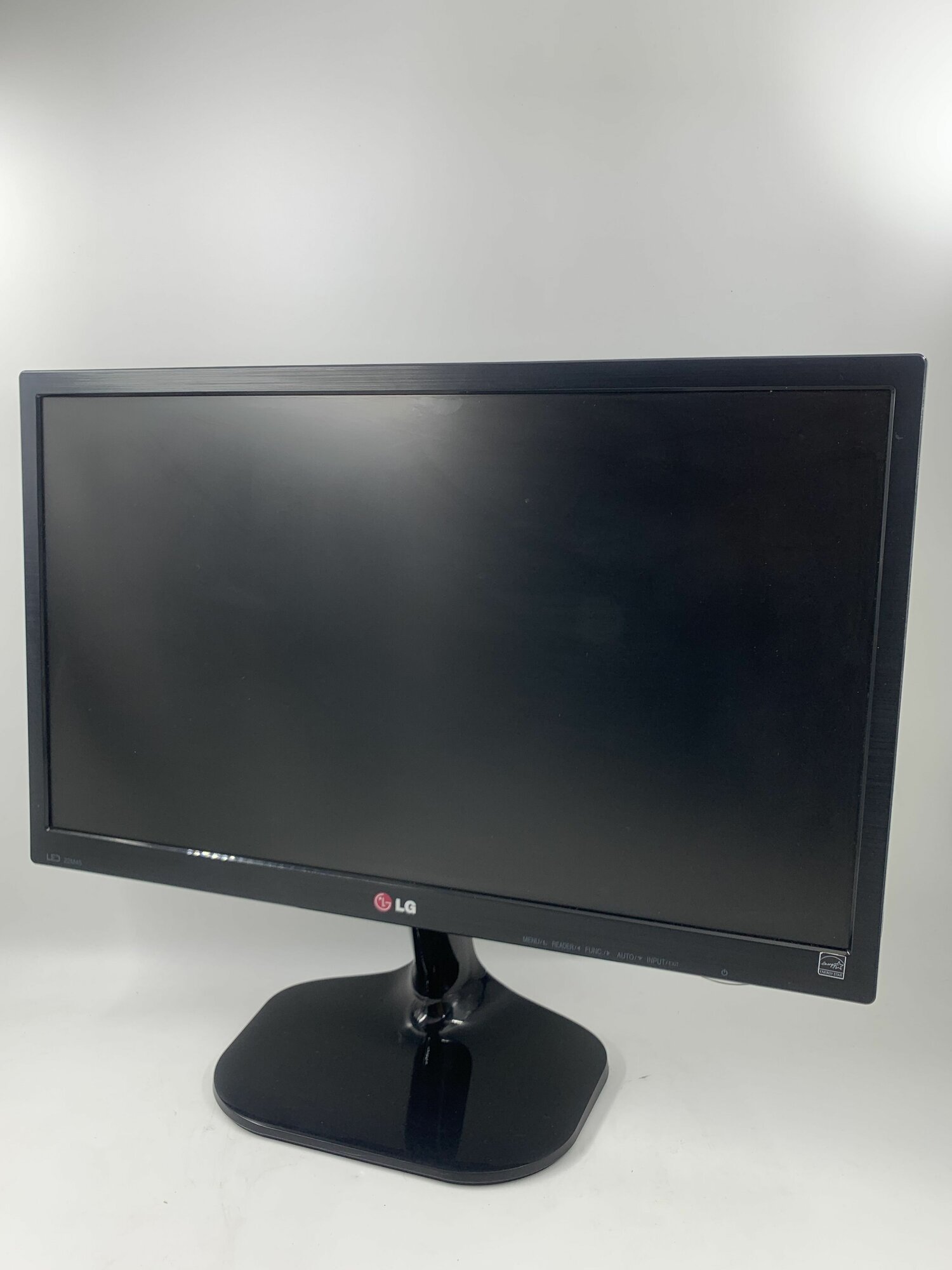 LG 22" Монитор Lg (1), TN, 1920x1080, 75 Гц, черный
