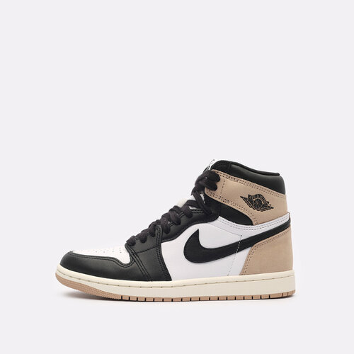 фото Кроссовки jordan air jordan 1 retro high og, полнота 5 (ru)/ на среднюю стопу, размер 42.5 eu, бежевый