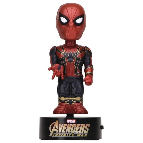 Фигурка NECA Avengers: Infinity War Spider-Man 61782, 15 см фигурка marvel gallery spider man – spider man pumpkin bombs 15 см