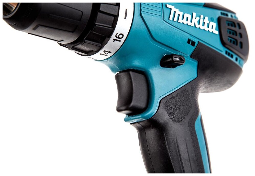 Дрель акк Makita DF347DWLE - фотография № 11